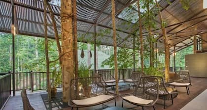 Rompin Rainforest Lodge