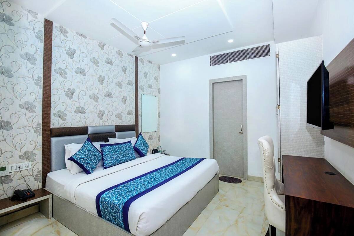 Deluxe Double Room, Multiple Beds, Air conditioning
