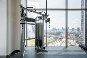 Gym - Loft Apartments in Bangkok near Jodd Night Market [Nearly 711+ Central Pharam 9 Shopping Center] (Bangkok)