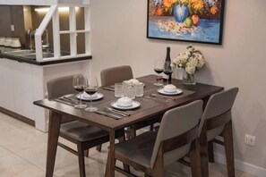 Unclassified image, 3 of 42, button - Luxury Serviced Apartment Vinhomes D’Capitale Hanoi – Zen Homes (Hanoi)