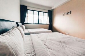 Room - Luxury Seaview Landmark Homestay at Gurney (Tanjung Tokong)