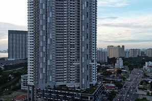 Exterior - Luxury Seaview Landmark Homestay at Gurney (Tanjung Tokong)