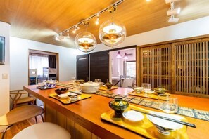 Dining - Private Luxury residence/pon yama Sapporo/14 people (Sapporo)