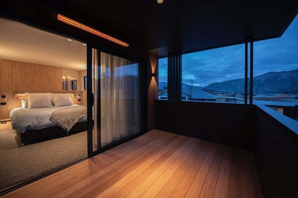 3 bedrooms