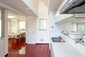 Room - JING HOUSE ShinTakasgo (Tokyo)