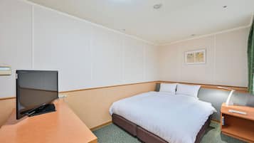 Superior Double Room, Non Smoking | In-room safe, free WiFi, bed sheets