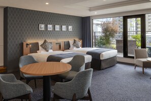 Suite With Japanese-Western Style Room (Non-smoking) - ART HOTEL Sasebo Central (Sasebo)