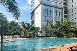 Unclassified image, 5 of 42, button - Tami Stay – D’Capitale Executive Apartment - Vinhomes Hanoi (Hanoi)