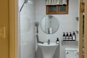 Room - Calming Place, Seoul #2 (Seoul)