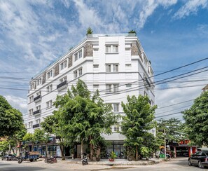 Mặt tiền nơi lưu trú