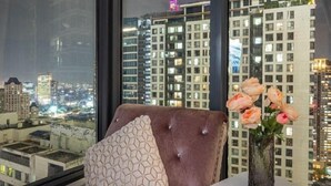 Unclassified image, 3 of 128, button - An Corner - Sunwah Pearl Apartment (Ho Chi Minh City)