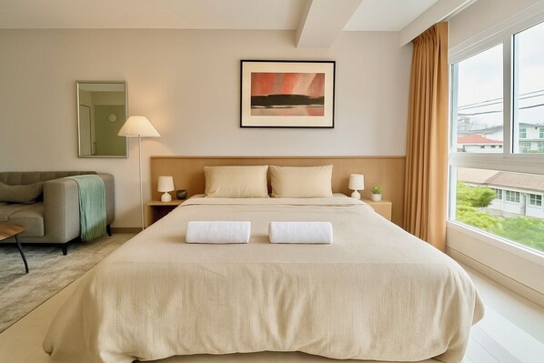 1 bedroom, iron/ironing board, WiFi, bed sheets