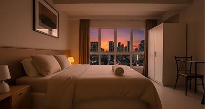 Cosy Studio with City View