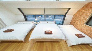 Room - 4 min walk to Shinbashi Station, Ginza, Imperial Palace, Tokyo Tower / Max6 (Tokyo)