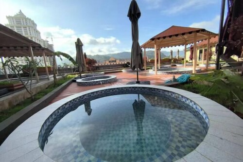 Boten Jinchi holiday Spa Hotel