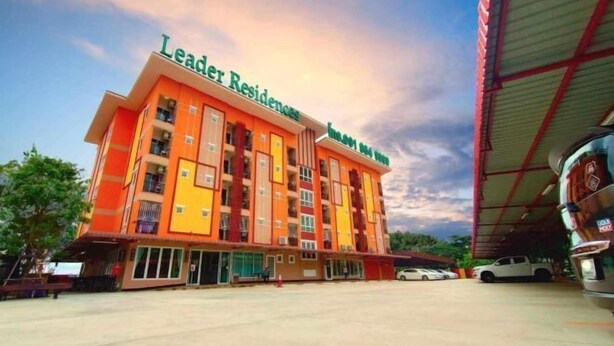 A multi-story building with the sign "Leader Residences" at the top. - leader residences (Bang Phli)