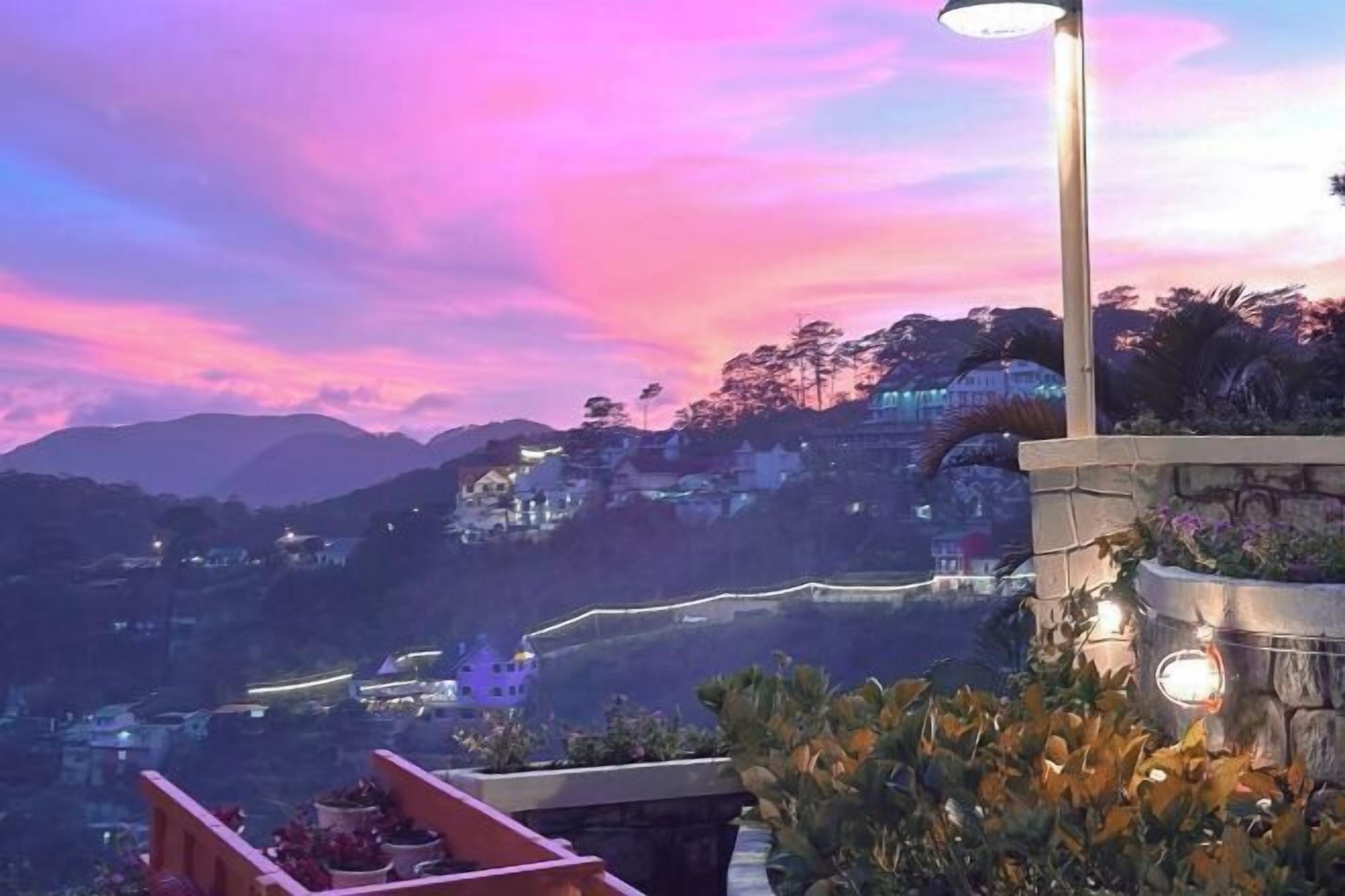 Quang cảnh nhìn từ nơi lưu trú