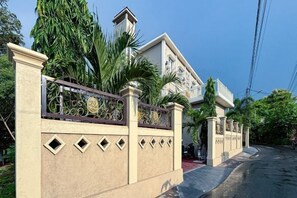 Bahagian luar