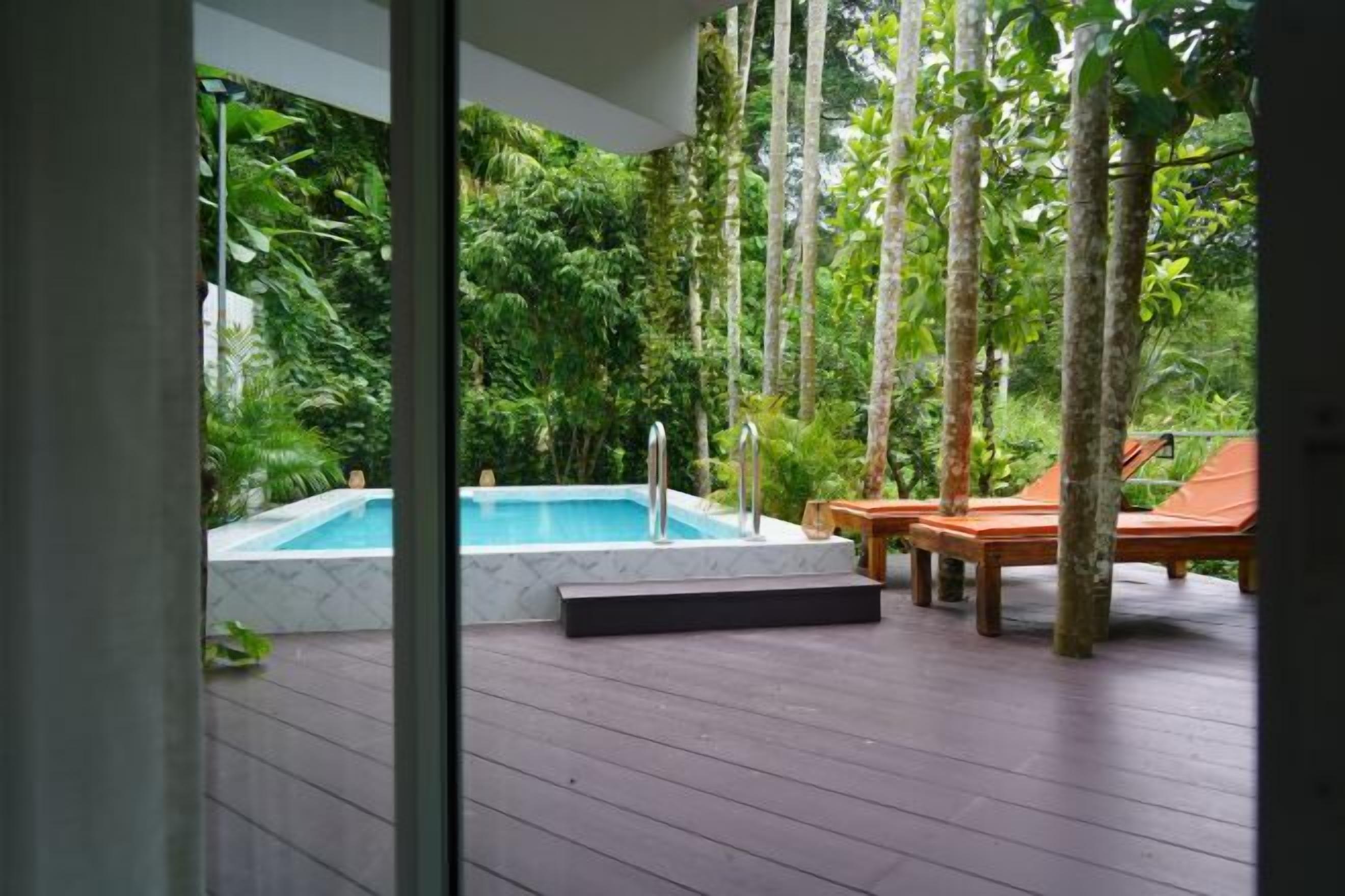 Alberca al aire libre