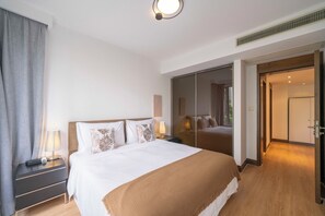 Tabla de planchar con plancha y wifi gratis