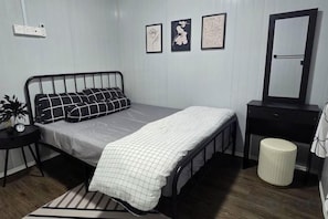 Unclassified image, 3 of 28, button - The Vanilla Cabin 2 (Kuala Terengganu)