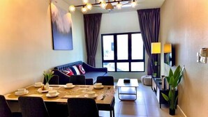 Sınıflandırılmamış resim, 63 üzerinden 3, düğme