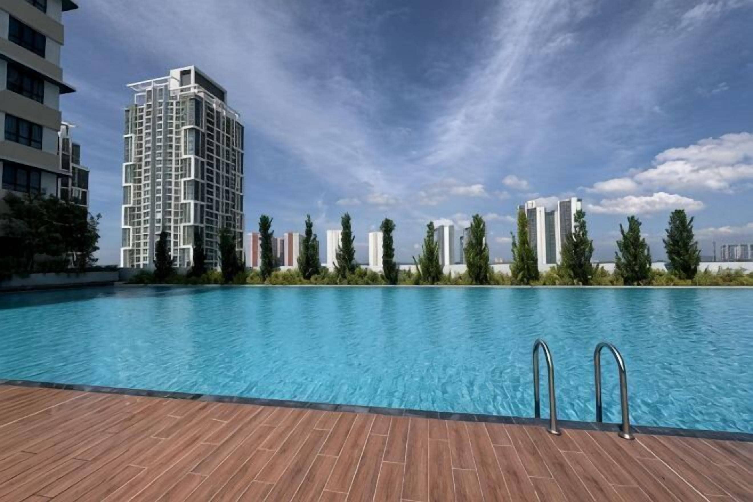 Piscine extérieure
