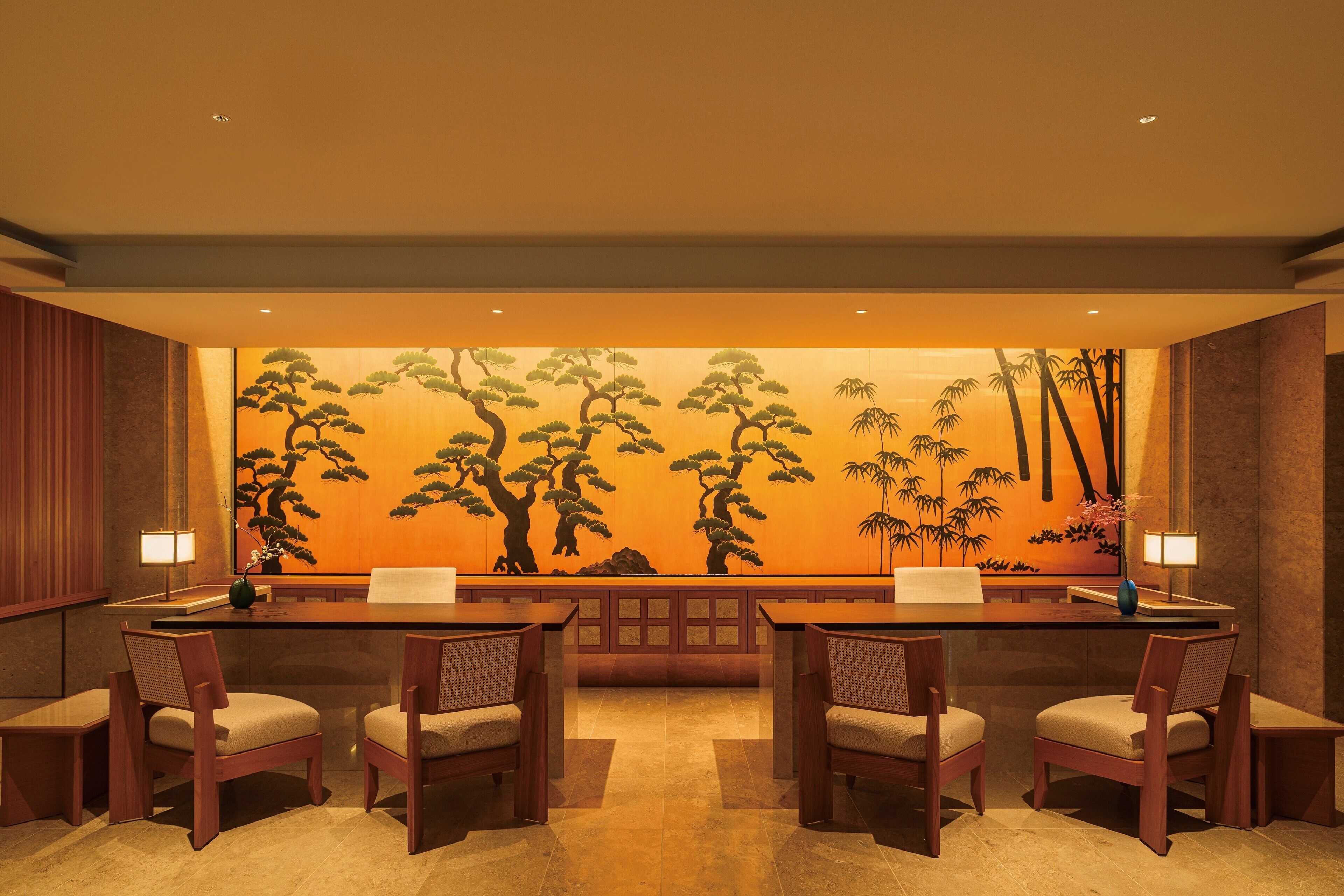 Concierge desk