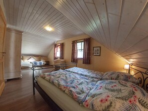 2 bedrooms, internet