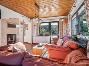 Télévision, table de tennis de table