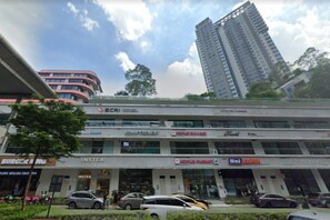 Unclassified image, 4 of 6, button - Sunway Geo Avenue Next to Medical Center Sunway University and Taylor University (Subang Jaya)