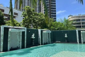 Piscina a l'aire lliure