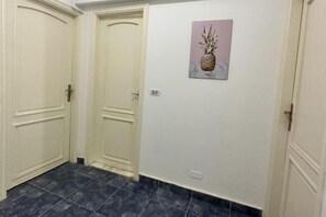 Room - Qinfu Hotel (Cairo)