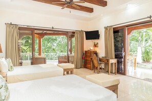 1 bedroom, iron/ironing board, internet, bed sheets