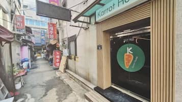 Perincian bahagian luar