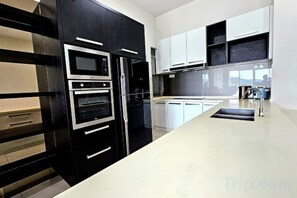 รูปภาพที่ไม่ได้จัดประเภท, 4 จาก 35, ปุ่ม