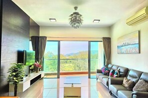 Room - Loft B Imago Mall Sunset Seaview Golf Course 8-9pax 3Bedrooms 3 Bathrooms (Kota Kinabalu)