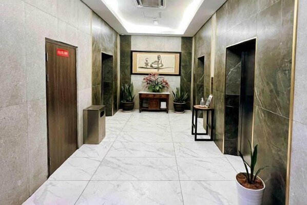 ล็อบบี้เลานจ์