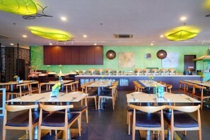 Restaurant - Kota Kinabalu CBD SKY HOTEL suites 2 bedrooms (Kota Kinabalu)