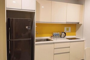 Room - Kota Kinabalu CBD SKY HOTEL suites 2 bedrooms (Kota Kinabalu)