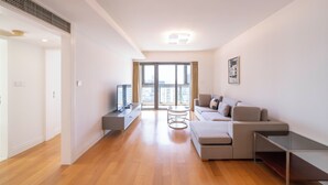 Apartemen Superior, 2 kamar tidur, dapur, pemandangan kota | Ruang keluarga