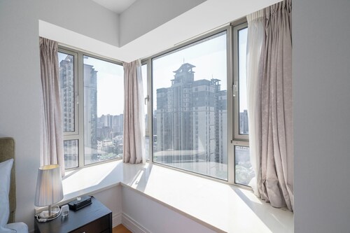 Tyms Comfortable 2BR 1BA Apt Xujiahui
