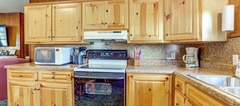 Walk to Greers Ferry Lake! Home w/ Dock Access