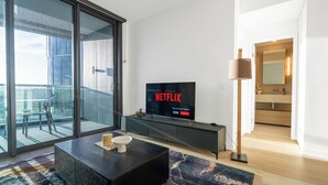 Smart TV, books