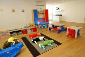 Children’s area - COZY 2BR Fairlane Residences Next To Lot 10 (Kuala Lumpur)