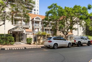 Front of property - Bridgewater Rivercity (Kangaroo Point)