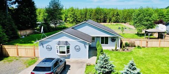 Huge 6-Bedroom with Arcade Room – Perfect for Big Families or Groups!