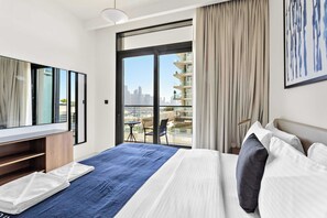 1 bedroom, desk, iron/ironing board, WiFi