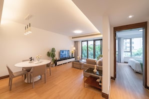 Superior Apartment, 1 Bedroom, Kitchen, City View | Living room