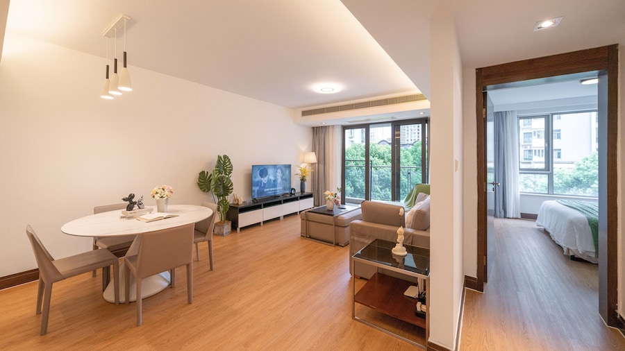 Tyms Premium 1BR 1BA Apt Yongxin Century